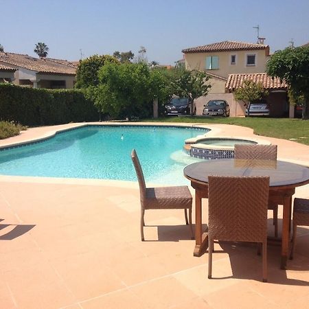 Villa Cezanne Cagnes-sur-Mer Oda fotoğraf